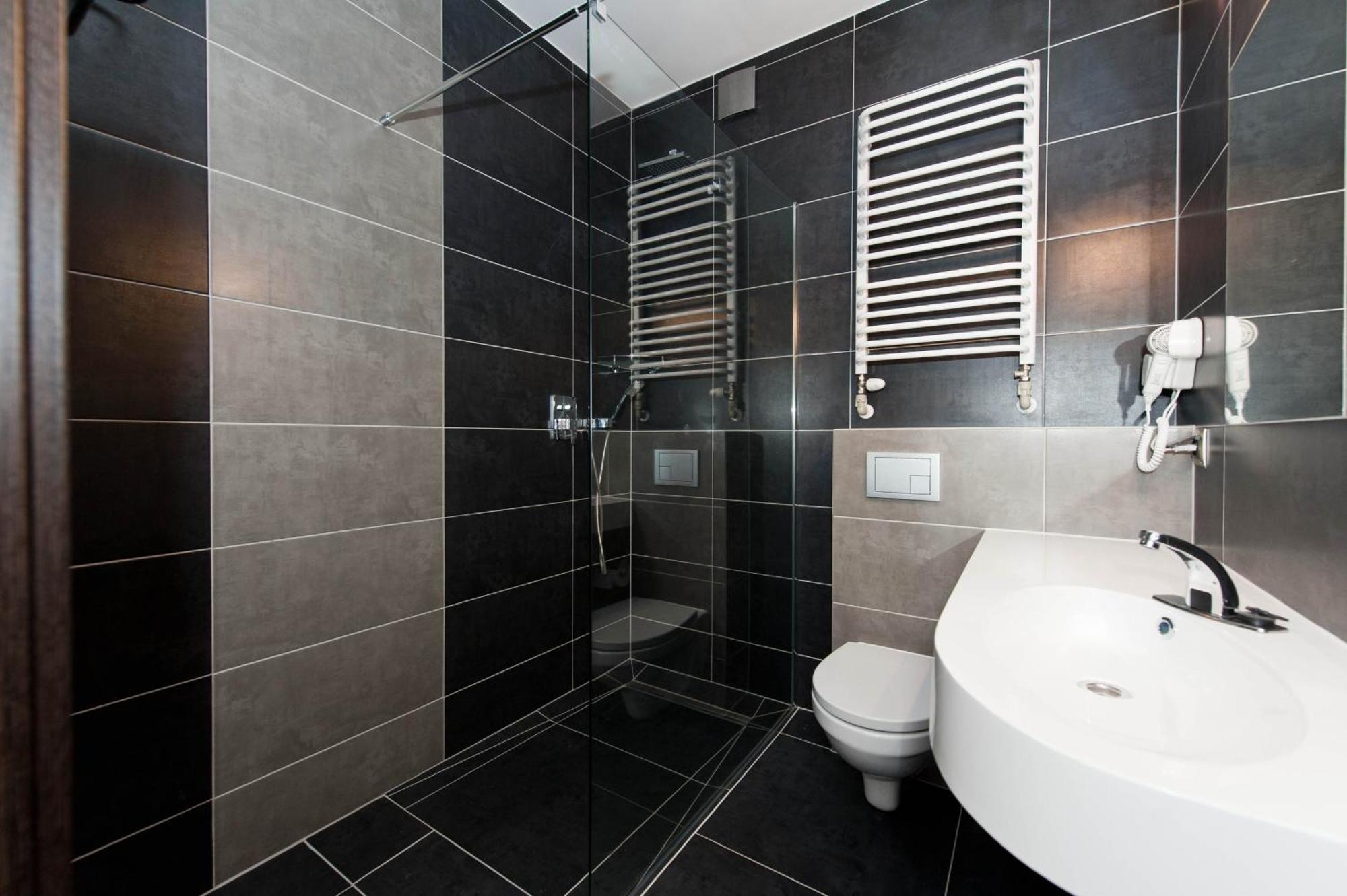 Cristal Spa Дзвиржино Екстериор снимка