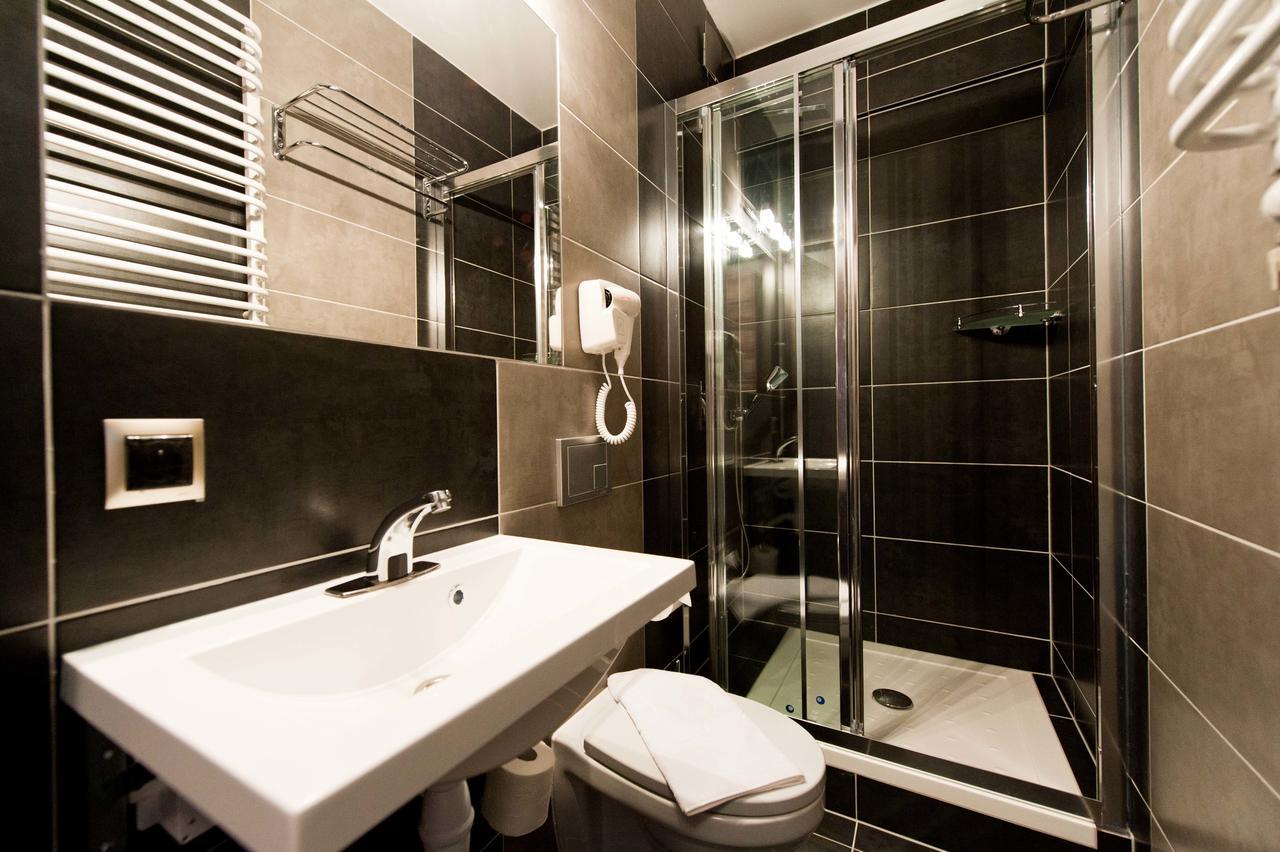 Cristal Spa Дзвиржино Екстериор снимка